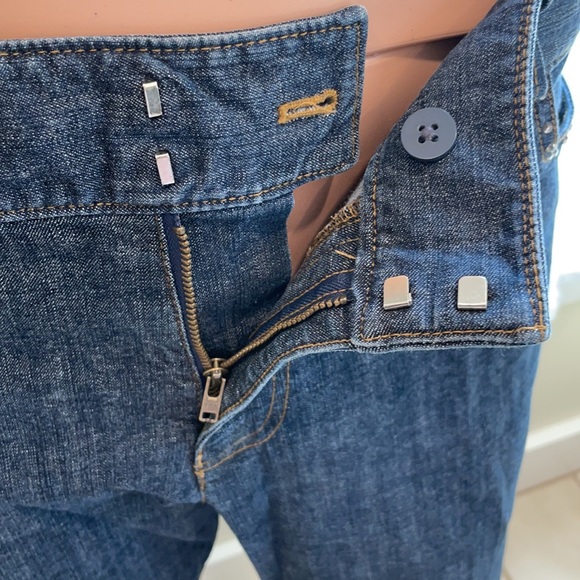 Gorgeous stretch jean w bling - Picture 7 of 9